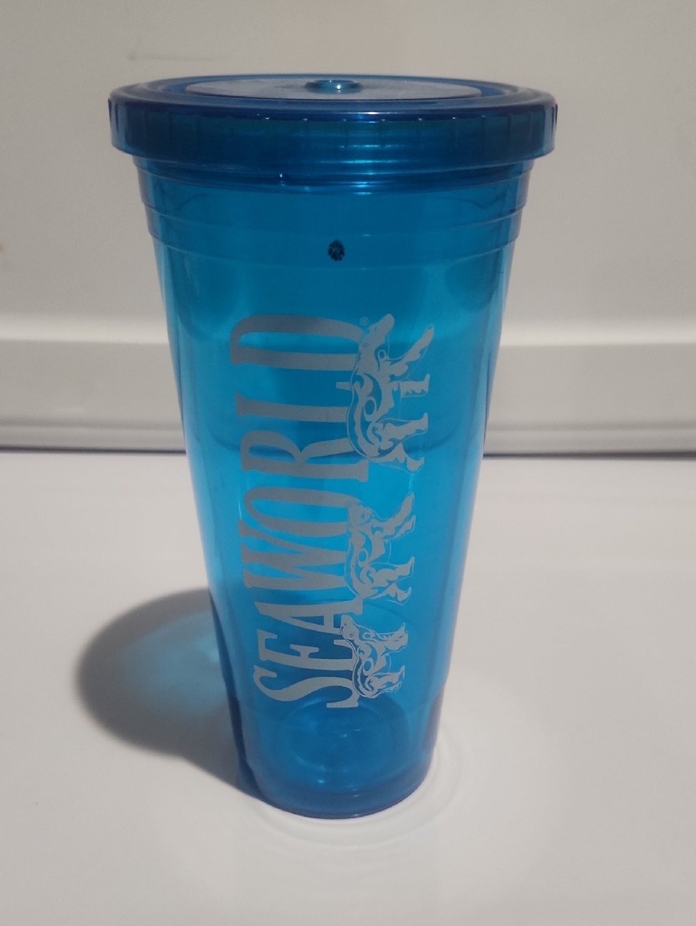 Seaworld Blue Plastic Travel Tumbler with Lid